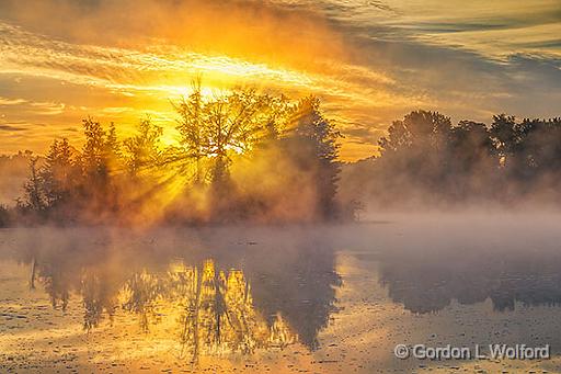 Misty Rideau Canal Sunrise_35527.jpg - Photographed along the Rideau Canal Waterway near Smiths Falls, Ontario, Canada.